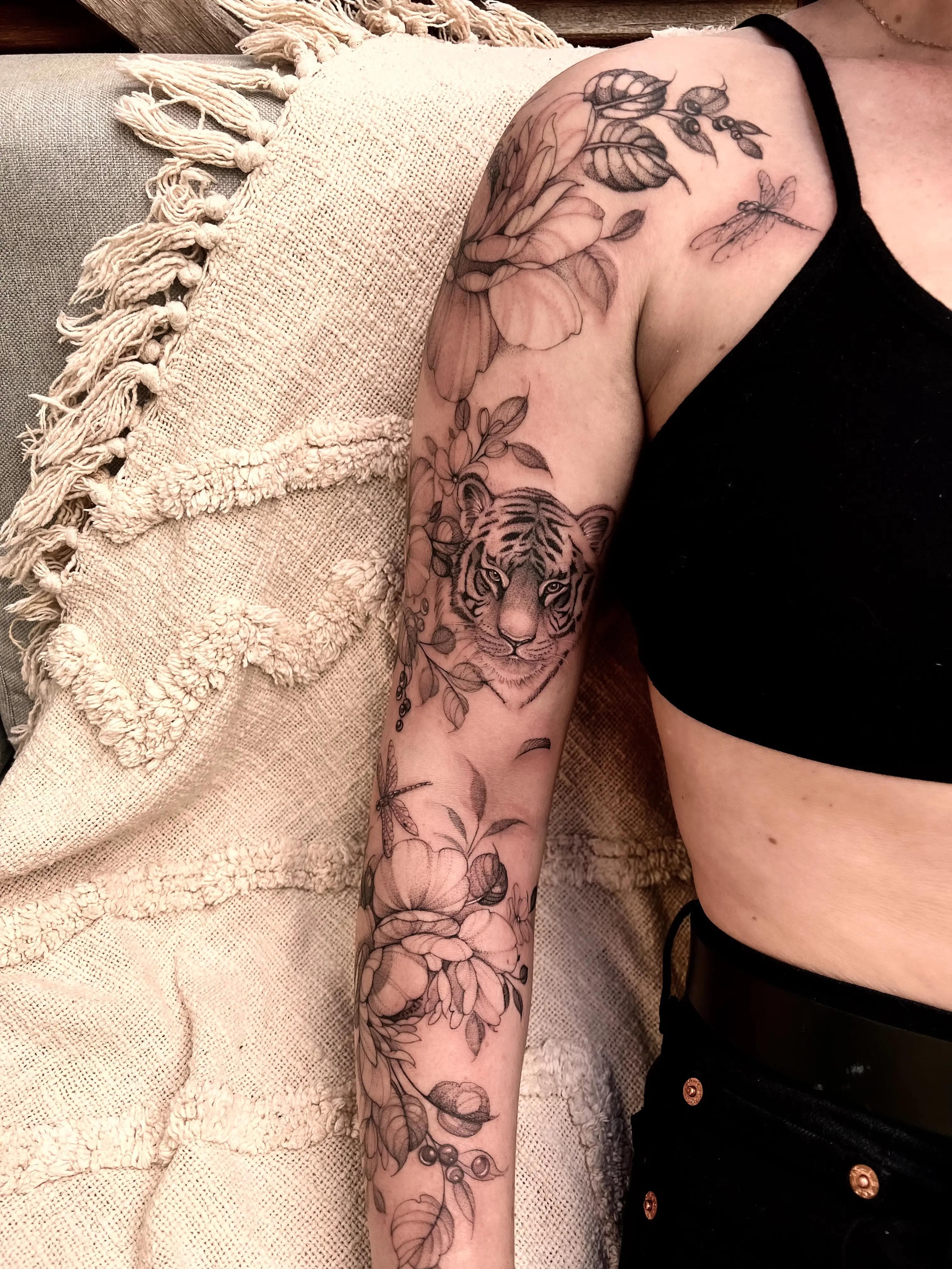 Tatouage Tigre — Lilou Mommers Bordeaux